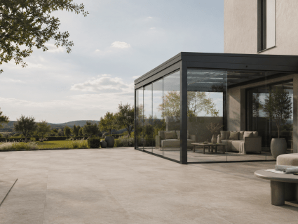 Glasschiebewand Maße richtig planen für Terrasse und Terrassenüberdachung
